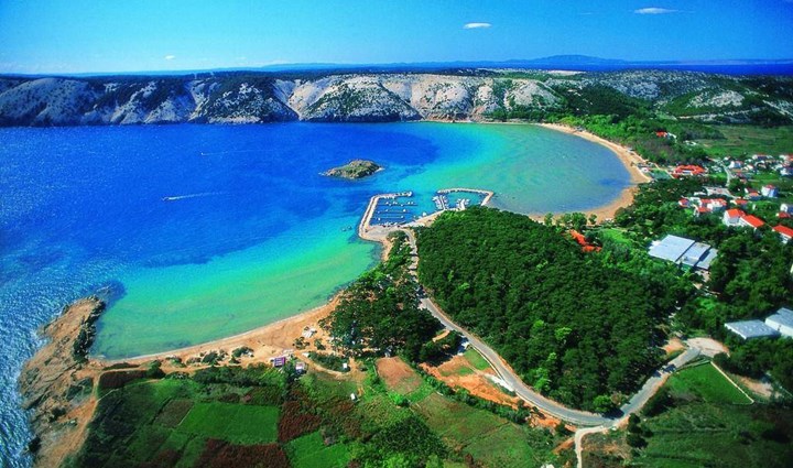 Rab Lopar - plaža i okolica apartmana